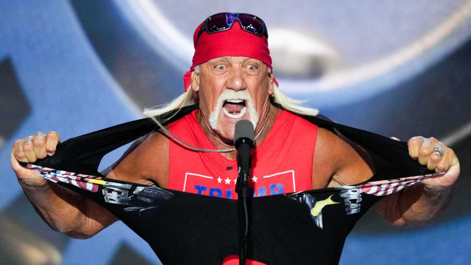 Vince McMahon praises Hulk Hogan as 'greatest WWE superstar' in tribute thumbnail