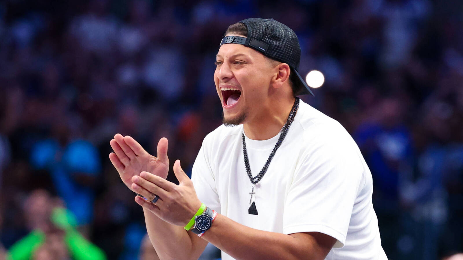 Patrick Mahomes hints at desire to compete in WWE event Yardbarker
