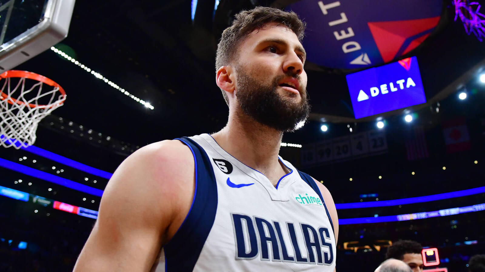 Watch: Mavericks Max out at the buzzer - Vimarsana News