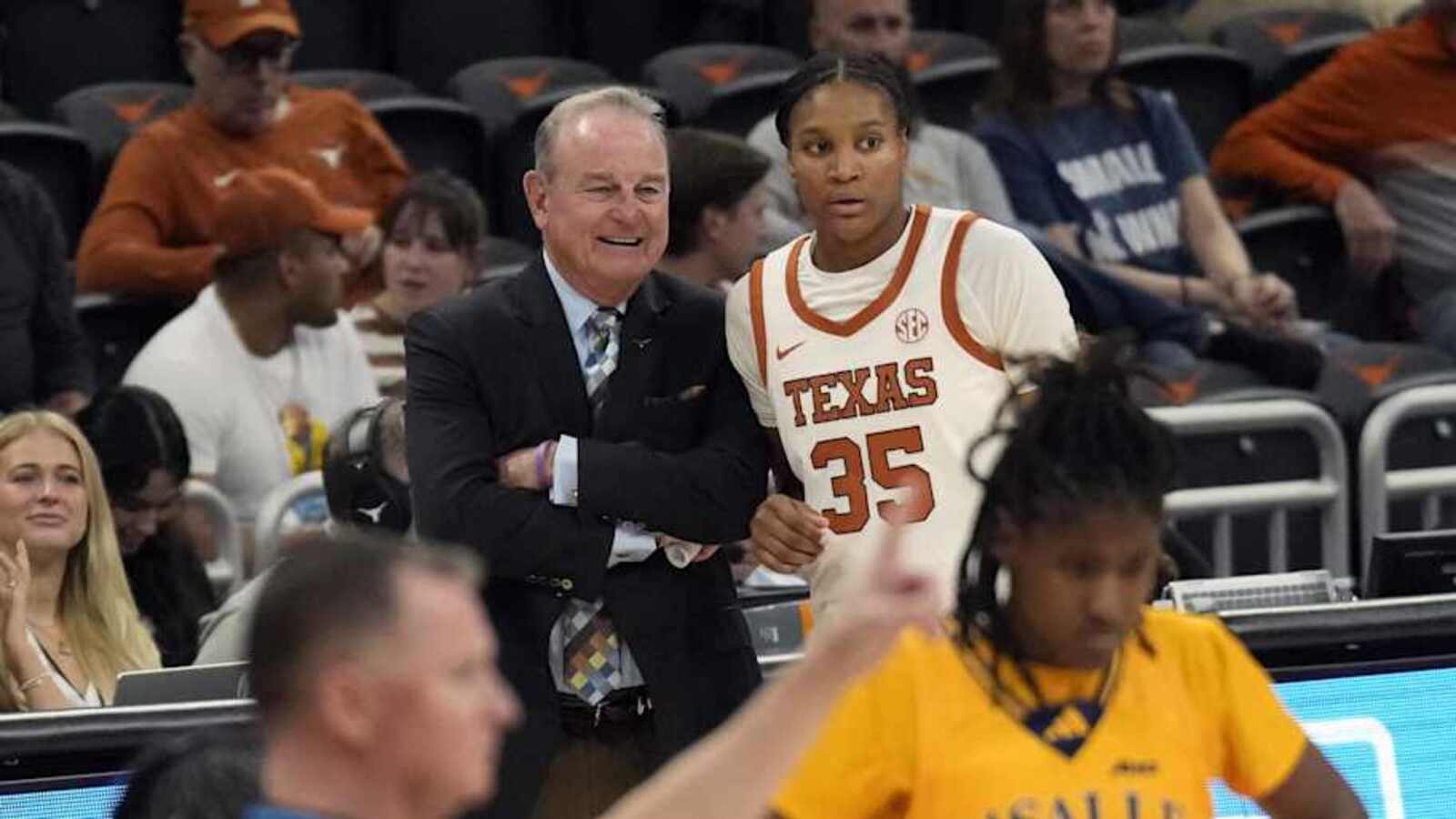 Texas Longhorns' Vic Schaefer Previews 'Ultra Talented' Tennessee ...