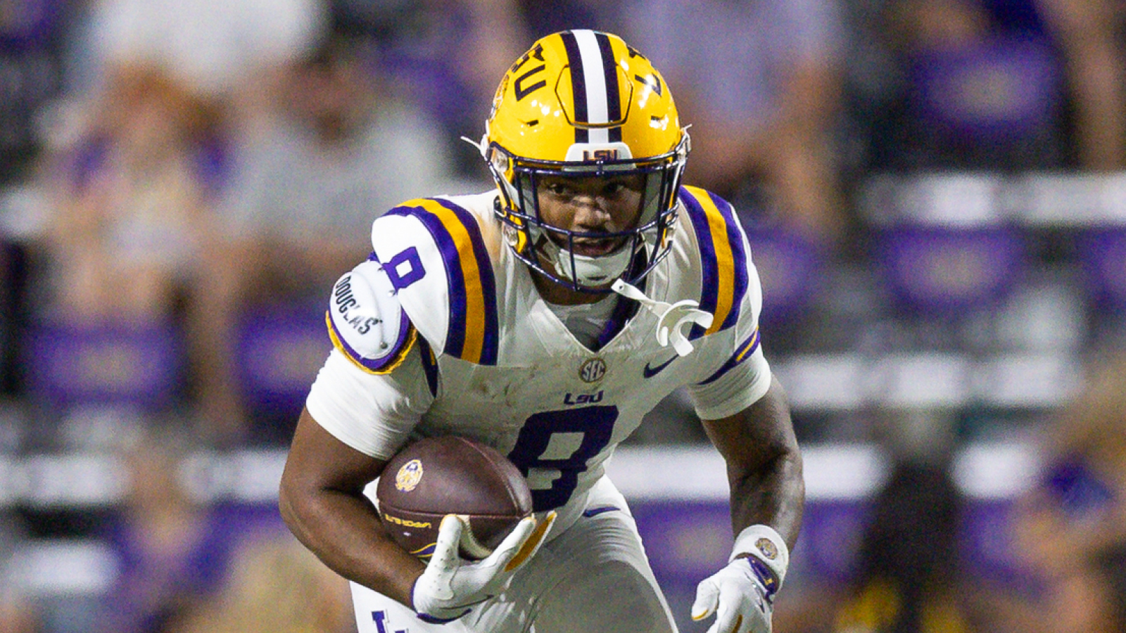 LSU adds depth at QB position with major change | Yardbarker