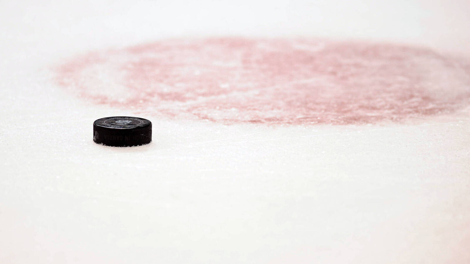 Women's Worlds: Canada shuts out Switzerland to begin title defense - Vimarsana News