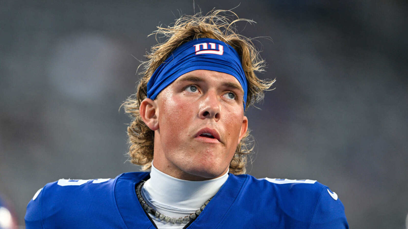 https://www.yardbarker.com/media/e/9/e9b66343439491ec60b6bb1c635d12d40f8097af/thumb_16x9/giants-rookie-debut-sooner-expected.jpg?v=1