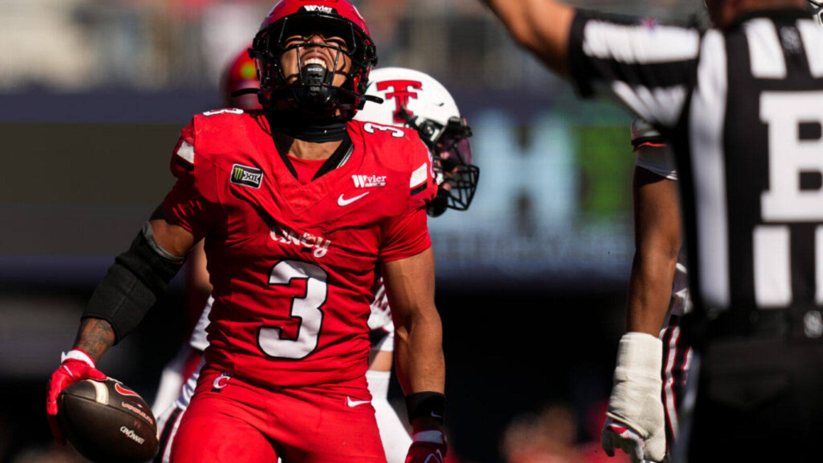 Cincinnati Stuns No. 8 Texas Tech in 37-24 Upset | Yardbarker