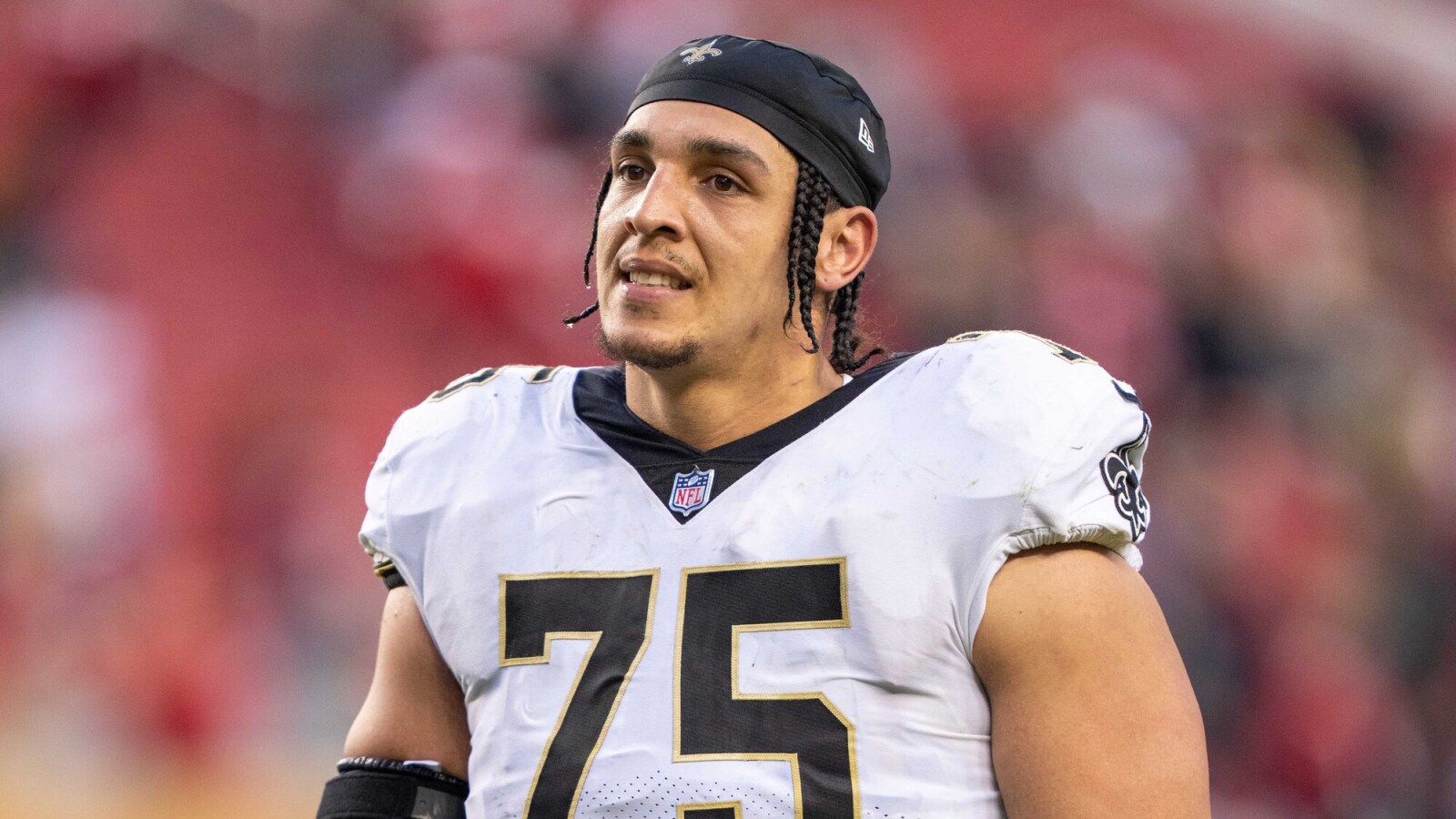 Andrus Peat Announces Retirement After 11 NFL Seasons