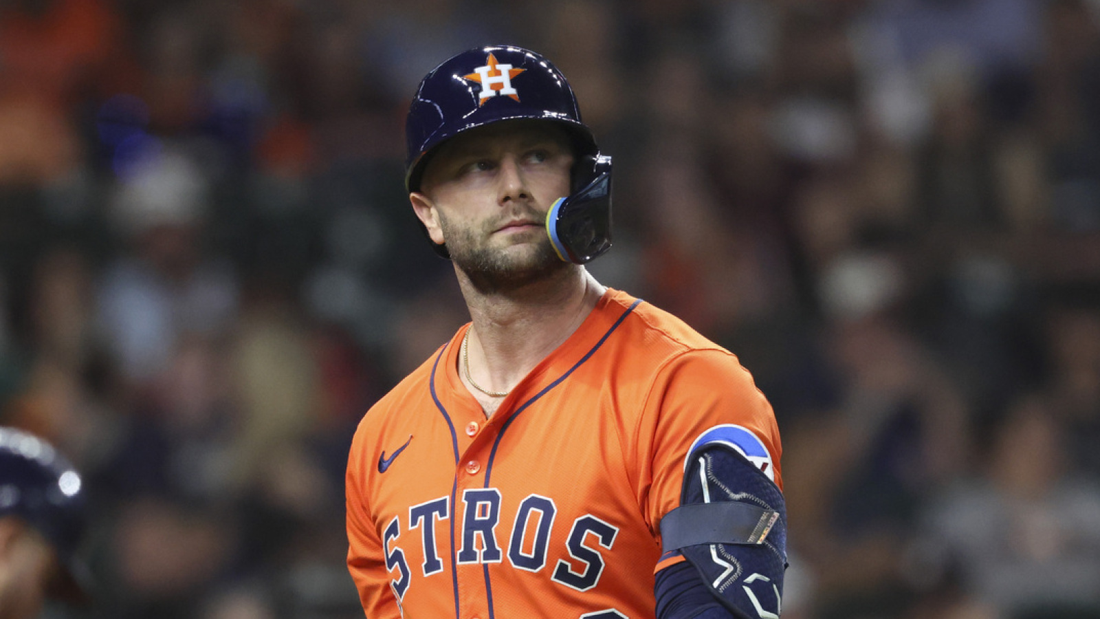 https://www.yardbarker.com/media/e/9/e9ebfc46548615cb681d6e497e2a77b67aa00190/thumb_16x9/three-disappointing-mlb-players-2025-season.jpg?v=1