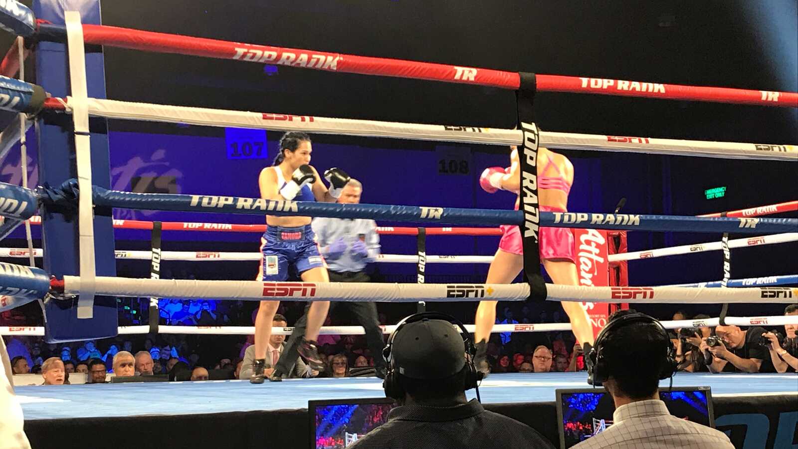 Mikaela Mayer vs Chantelle Cameron: Preview, Betting Odds & Fight Card
