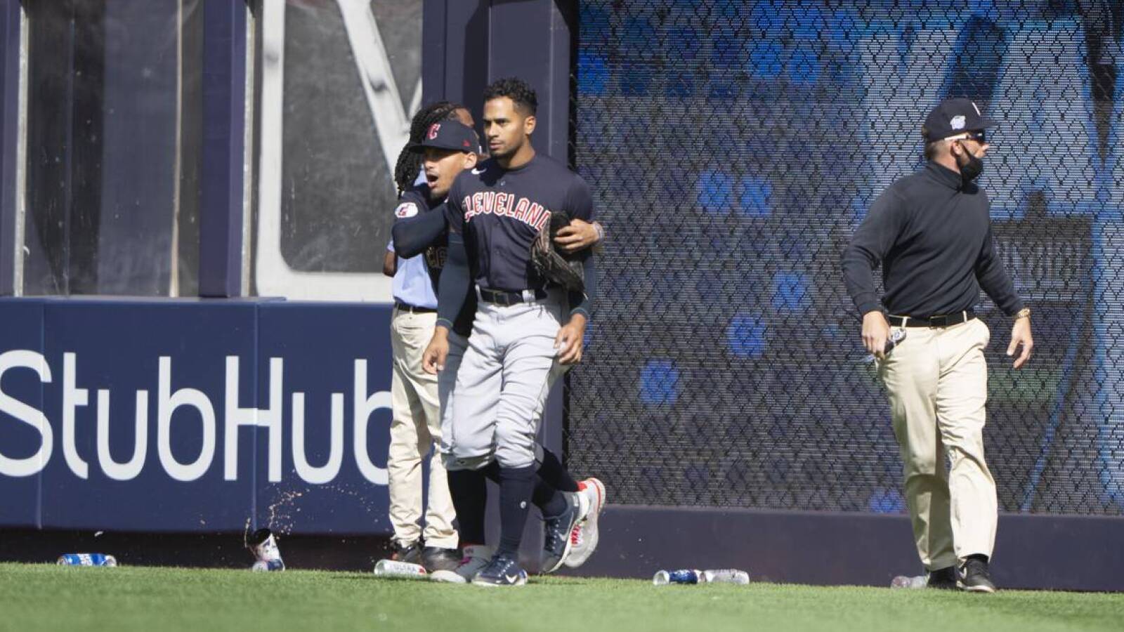Guardians players confront trashthrowing Yankee fans Yardbarker
