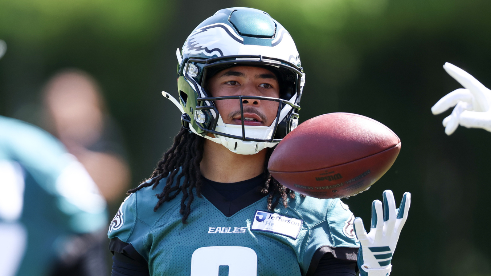 https://www.yardbarker.com/media/e/b/eb173cb2a594e0dcc0234675b8c3e1fa7e380e7c/thumb_16x9/eagles-reportedly-big-plans-player-amid-brown.jpg?v=1