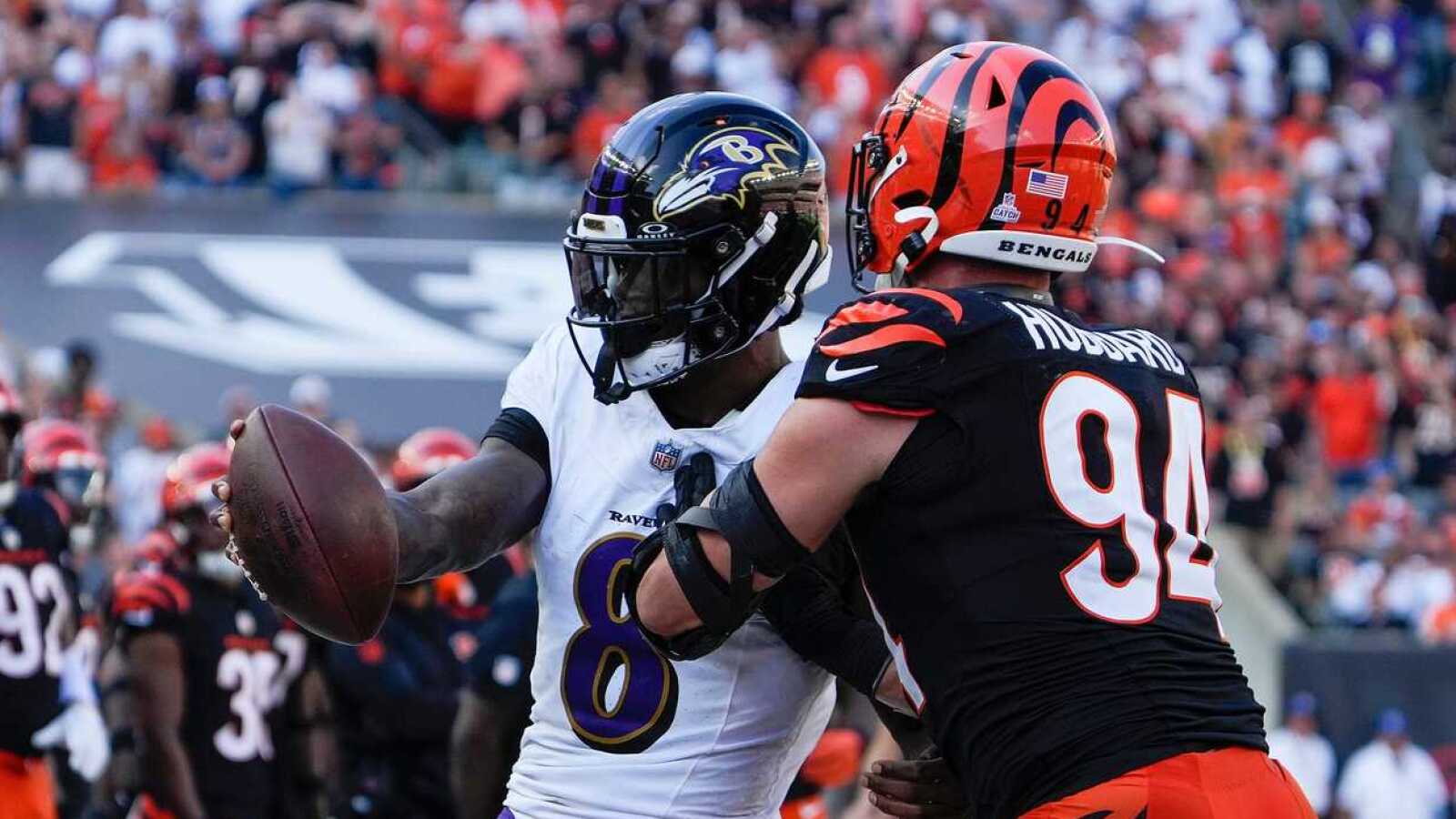 https://www.yardbarker.com/media/e/b/eb1bf2a0bb6cd798c3970812b162246b7325f5d3/thumb_16x9/merry-thanksgiving-ranking-nfls-six-games-on.jpg?v=1