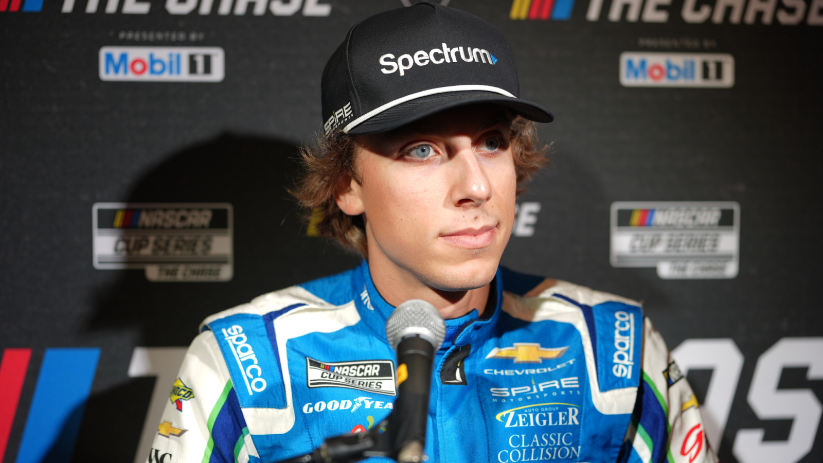 https://www.yardbarker.com/media/e/b/eb329595e19bf4ff94f73edbd62fdf83effc5ab0/thumb_16x9/carson-hocevar-says-ryan-blaney-spun-himself.jpg?v=1
