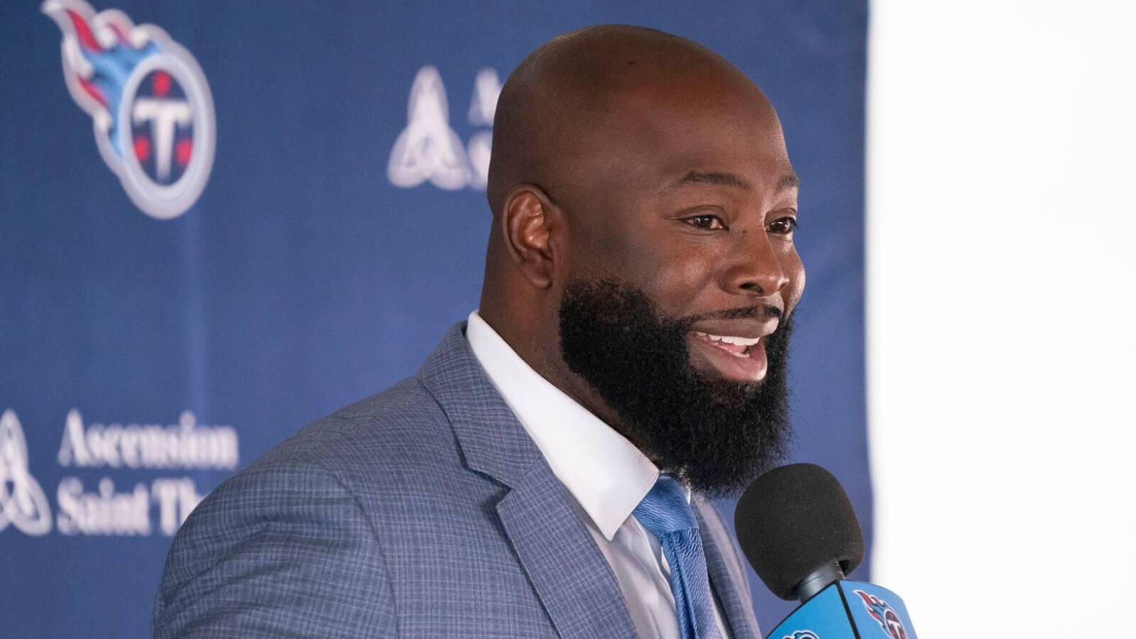Titans GM explains team-building philosophy | Yardbarker