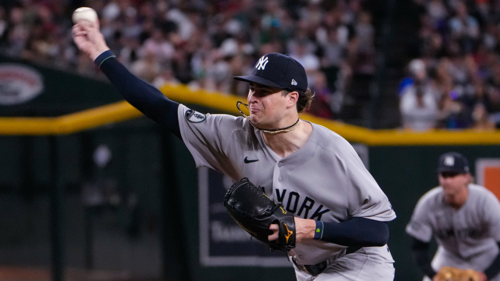 https://www.yardbarker.com/media/e/b/ebff6769c495230905d6207ce85572cfb2a0d9c6/thumb_16x9/yankees-ace-cam-schlittlers-curveball-destroys.jpg?v=1