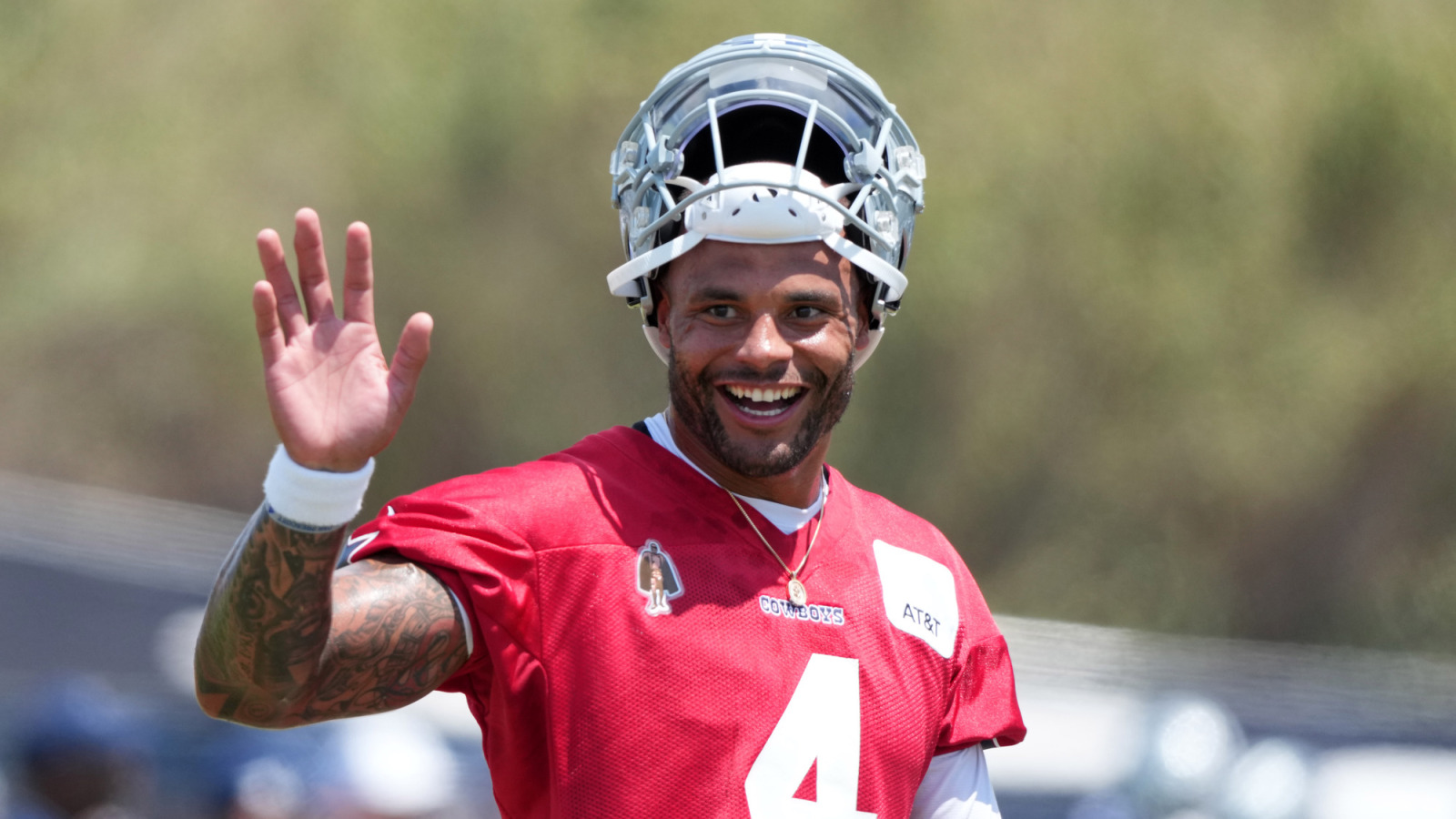 https://www.yardbarker.com/media/e/c/ec98d503ab26fd4a8fdde30a88731af61731a710/thumb_16x9/4-fantasy-football-busts-2025-based-on-adp-vs.jpg?v=1