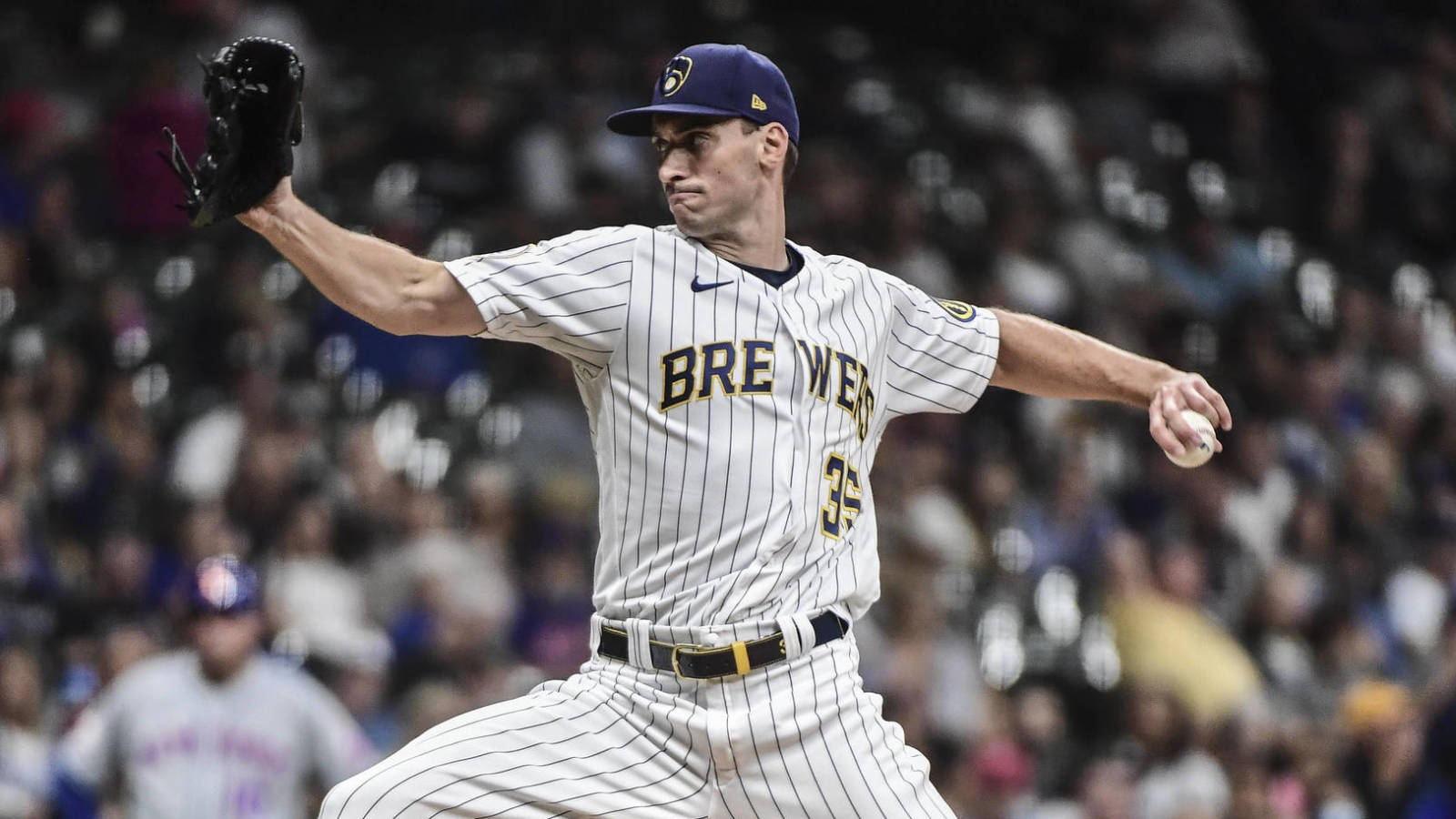 Lefty Brent Suter off Brewers' NLDS roster, coping with indirect damage