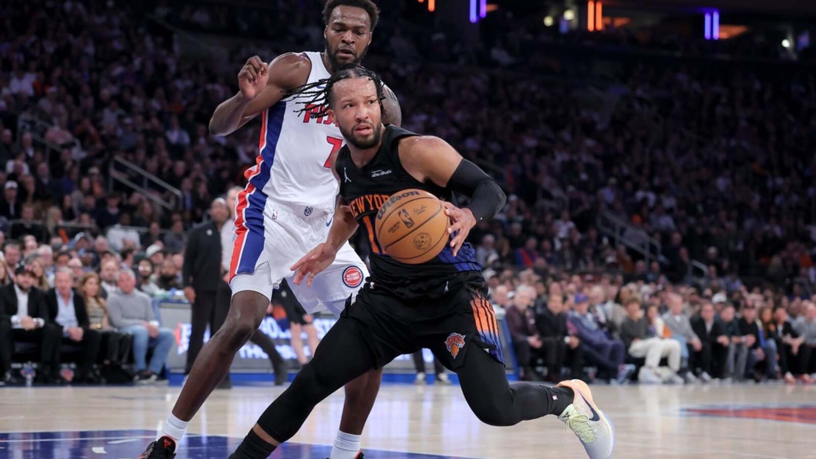 Knicks Secure First Win of the Season Against Pistons