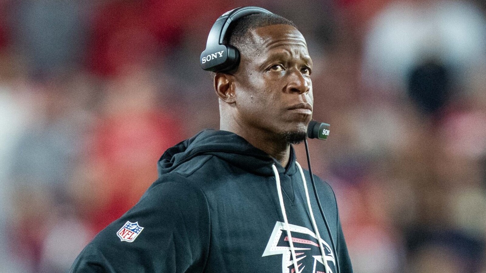 https://www.yardbarker.com/media/e/c/ecf8697d224e948d66f1baf335fd27e78fcb14e7/thumb_16x9/falcons-firing-hc-raheem-morris-immediately-solve.jpg?v=1