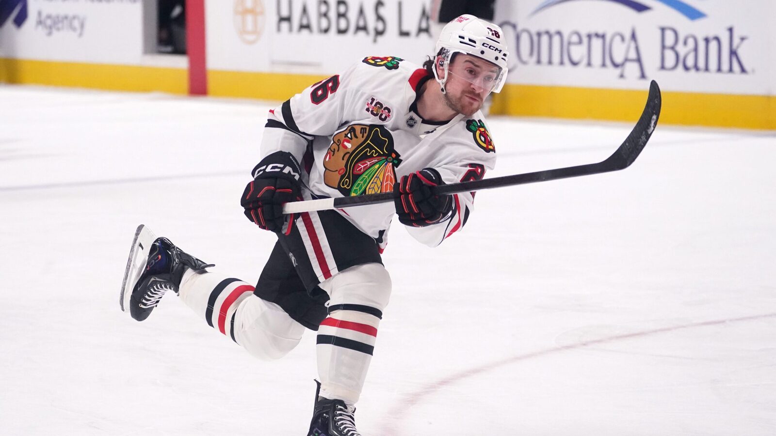 Blackhawks’ Andrew Mangiapane out week-to-week with lower-body injury