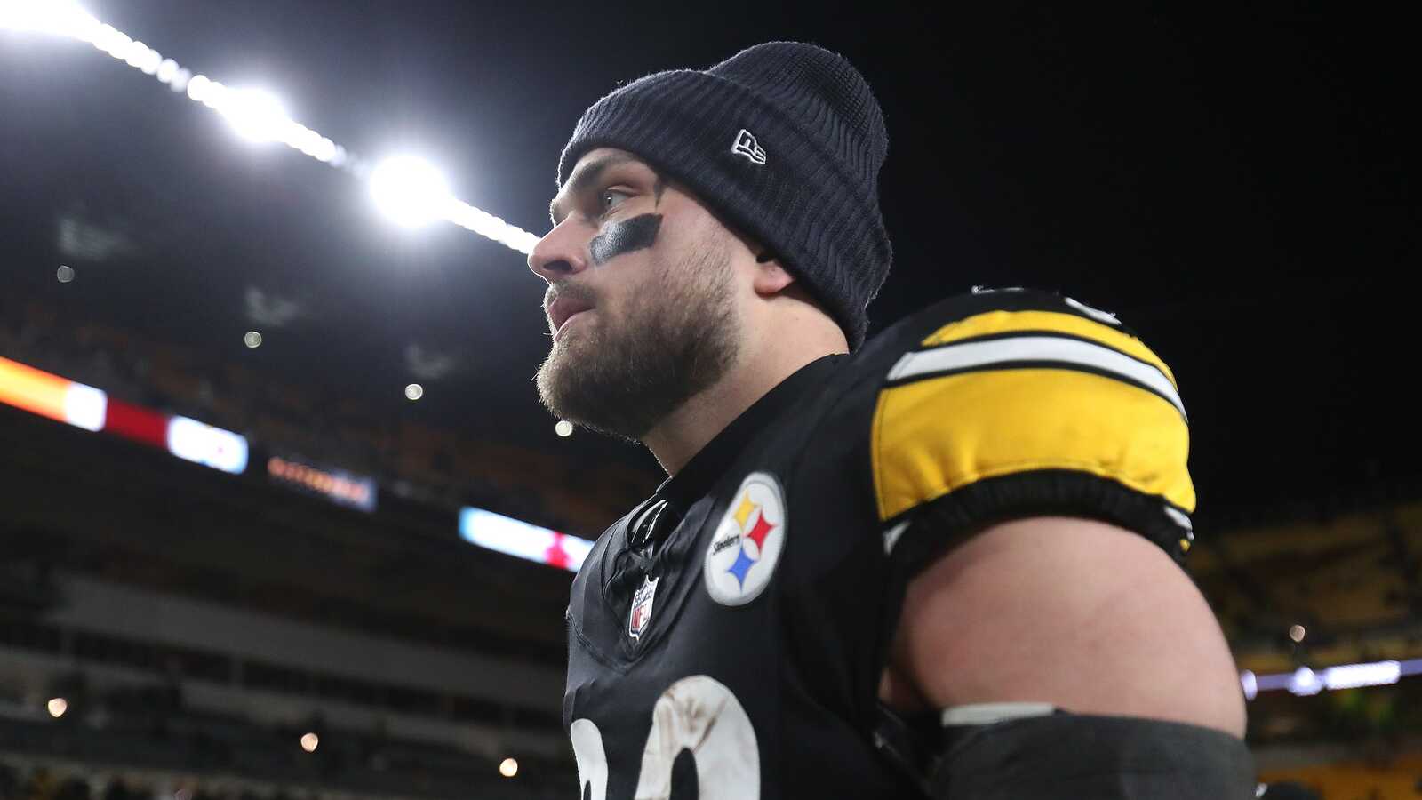 Steelers Restructure TE Pat Freiermuth's Contract