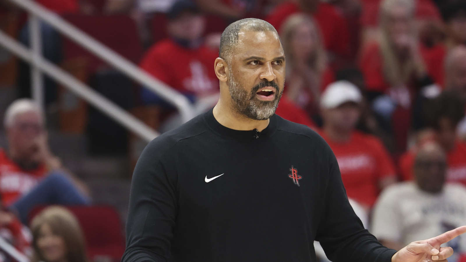 https://www.yardbarker.com/media/e/d/ed5e2d08b3fa28e55c1e01b5b8ebc1aeff55c1ec/thumb_16x9/durant-trade-impacted-rockets-championship-odds.jpg?v=1