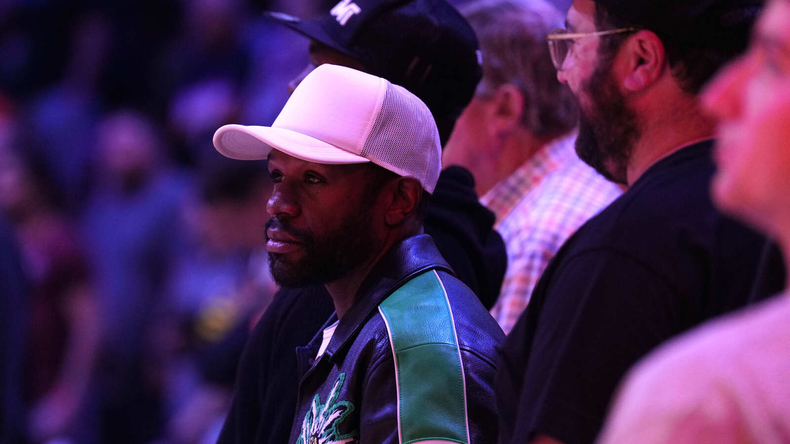 Floyd Mayweather Jr. to unretire, resume boxing career