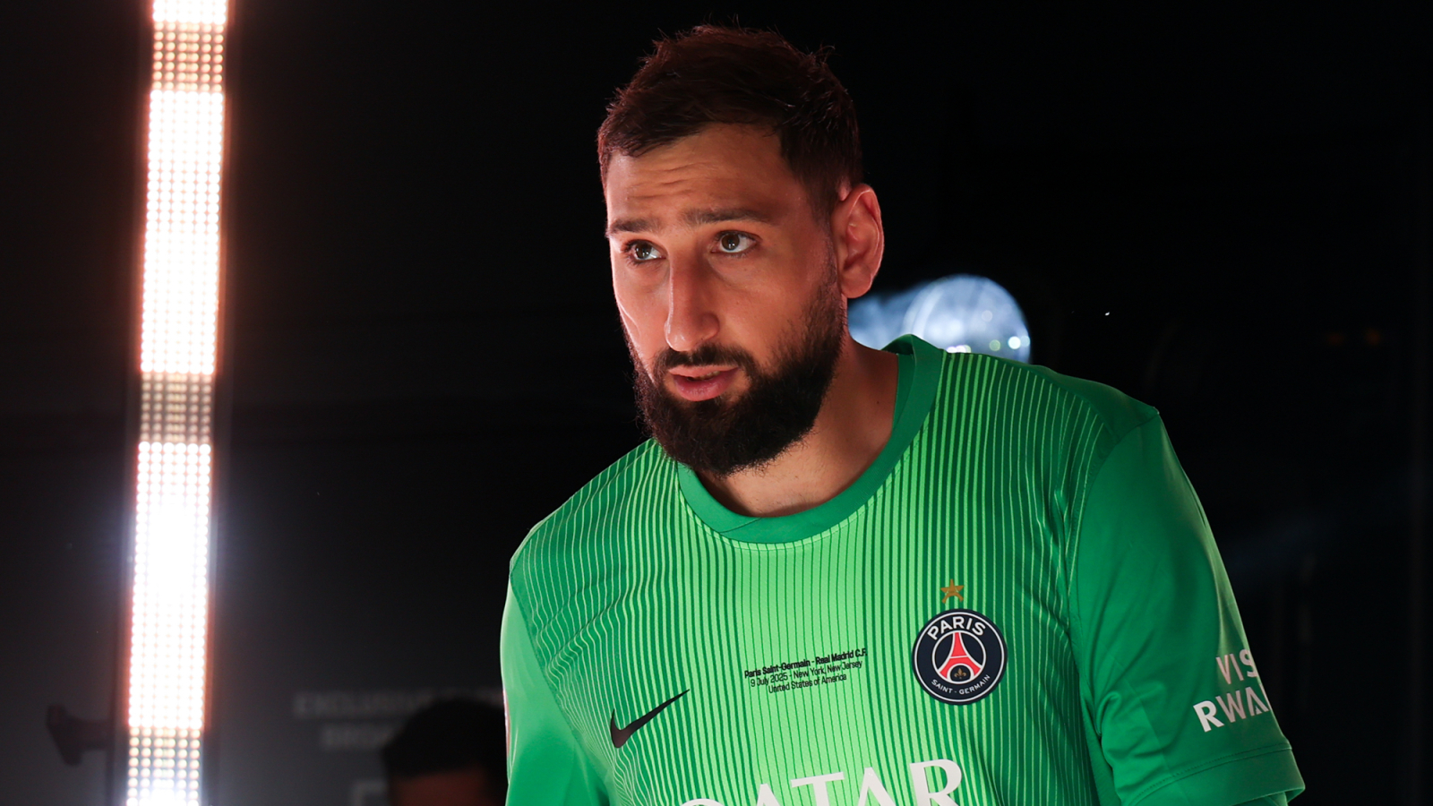 https://www.yardbarker.com/media/e/d/edcfb5a6a06c3adccd188de93ffa0d08f925d567/thumb_16x9/three-goalkeepers-solve-manchester-uniteds-issues.jpg?v=1