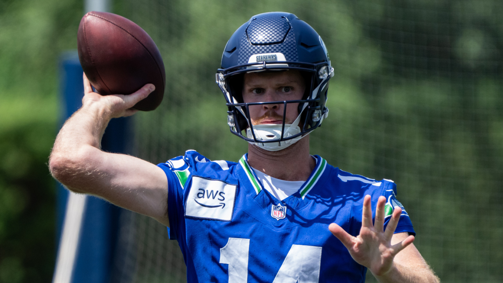 https://www.yardbarker.com/media/e/d/edd45a22c608a58313068ac460de9271b4bb6a0b/thumb_16x9/nfl-top-100-80-71-revealed-whos-too-high-whos-too.jpg?v=1