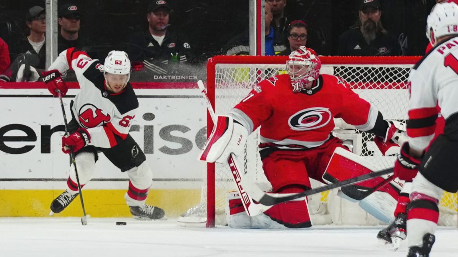 New Jersey Devils Extend Forward For Eight Years Yardbarker