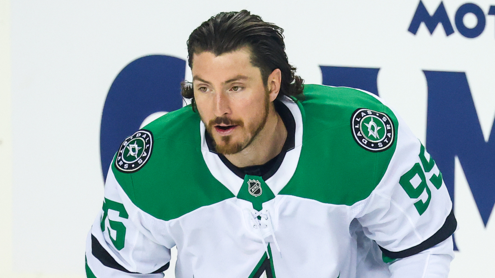 Stars sign former first-round pick to four-year extension