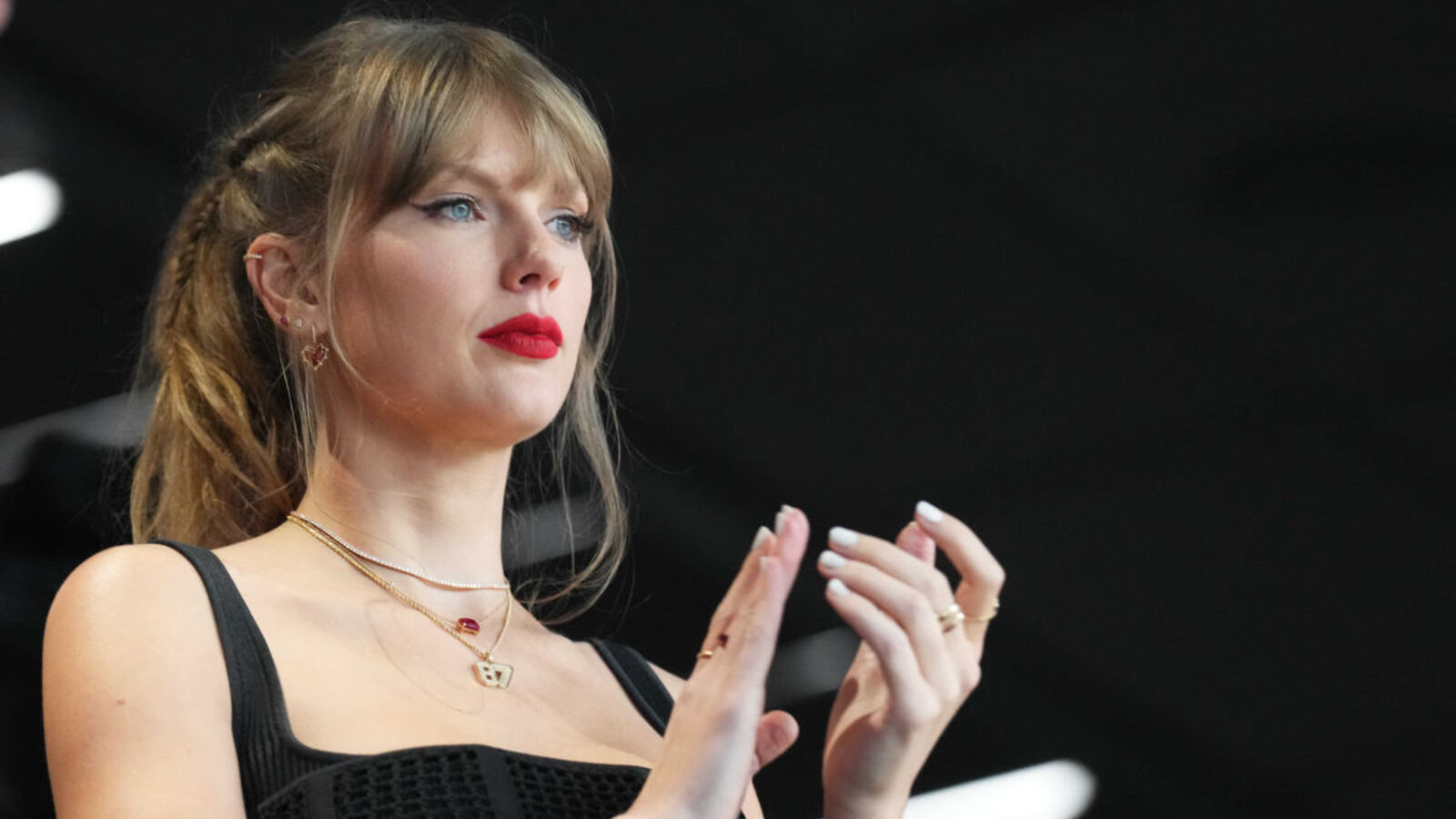 Taylor Swift donates $100K to family of woman killed at Chiefs Super ...