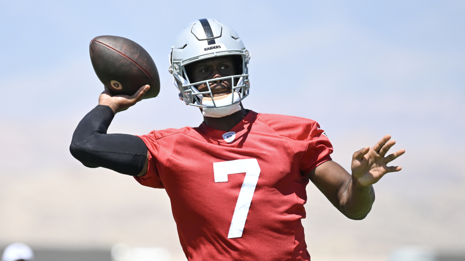 Geno Smith already winning over Raiders locker room | Yardbarker