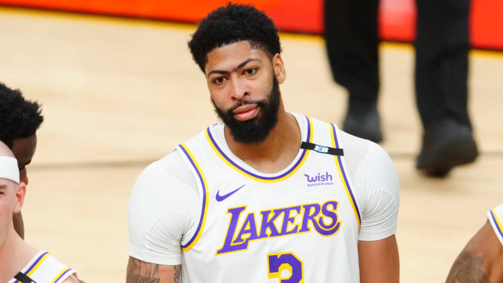 Anthony Davis Satisfies Our Morbid Insider Voice
