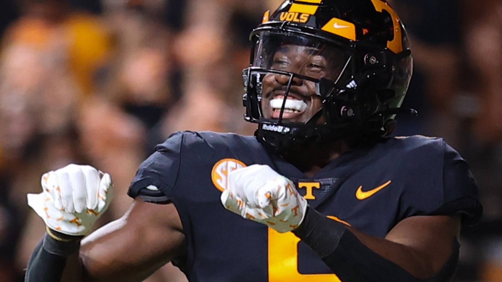 Tennessee running back Dylan Sampson declares for 2025 NFL Draft