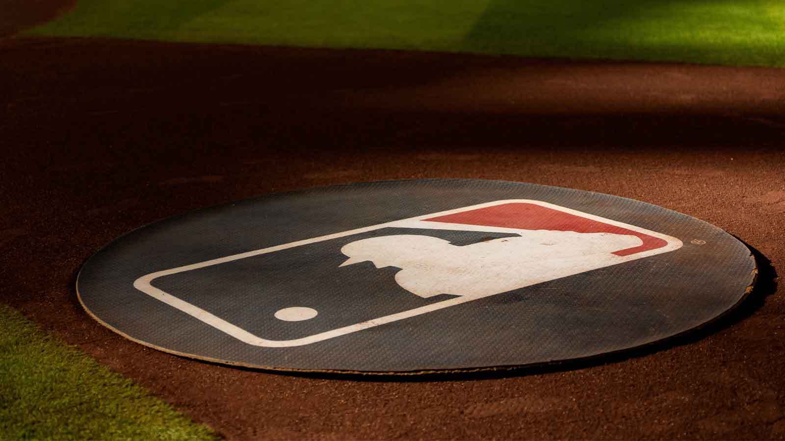 Athletics, Pirates make intriguing trade on Saturday
