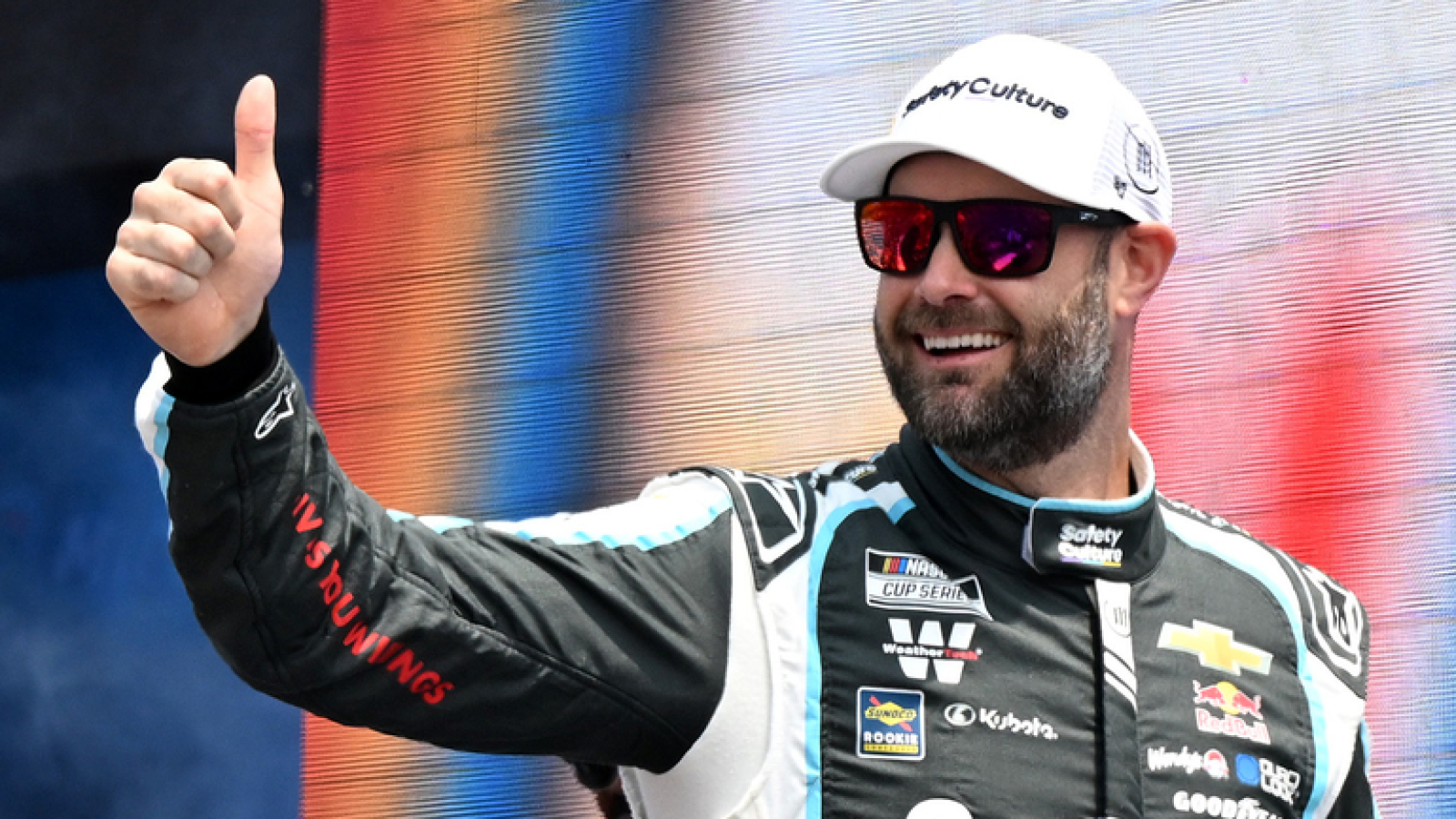 https://www.yardbarker.com/media/e/f/efb3870c485c0215f51d43cbe6f340bdcf5fae77/thumb_16x9/shane-van-gisbergen-wins-pole-xfinity-series-race.jpg?v=1