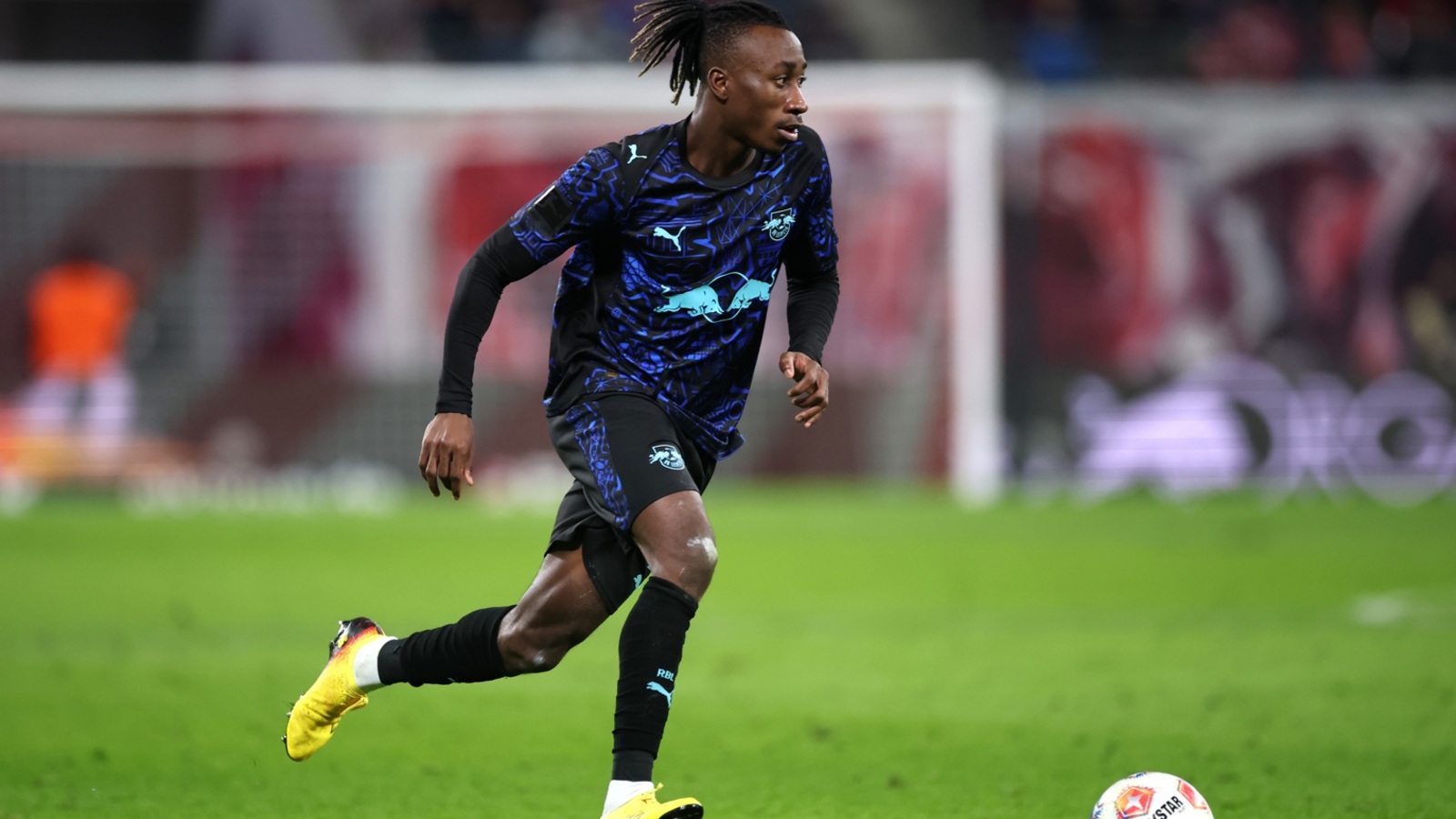 Reported Liverpool transfer target at centre of messy dispute involving ...