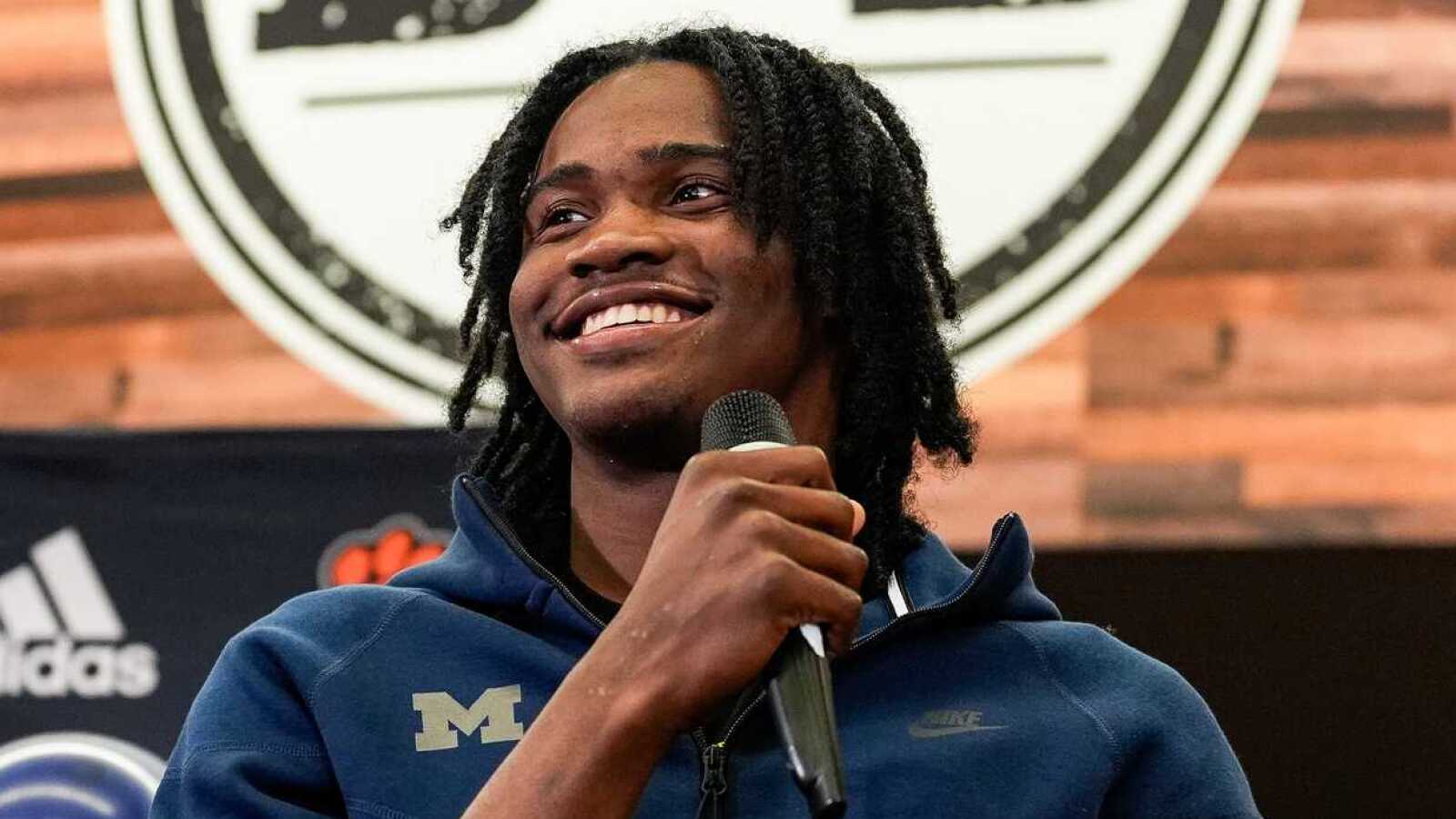 Quarterback battles at these top college football programs remain up in the air Quarterback battles at these top college football programs remain up in the air