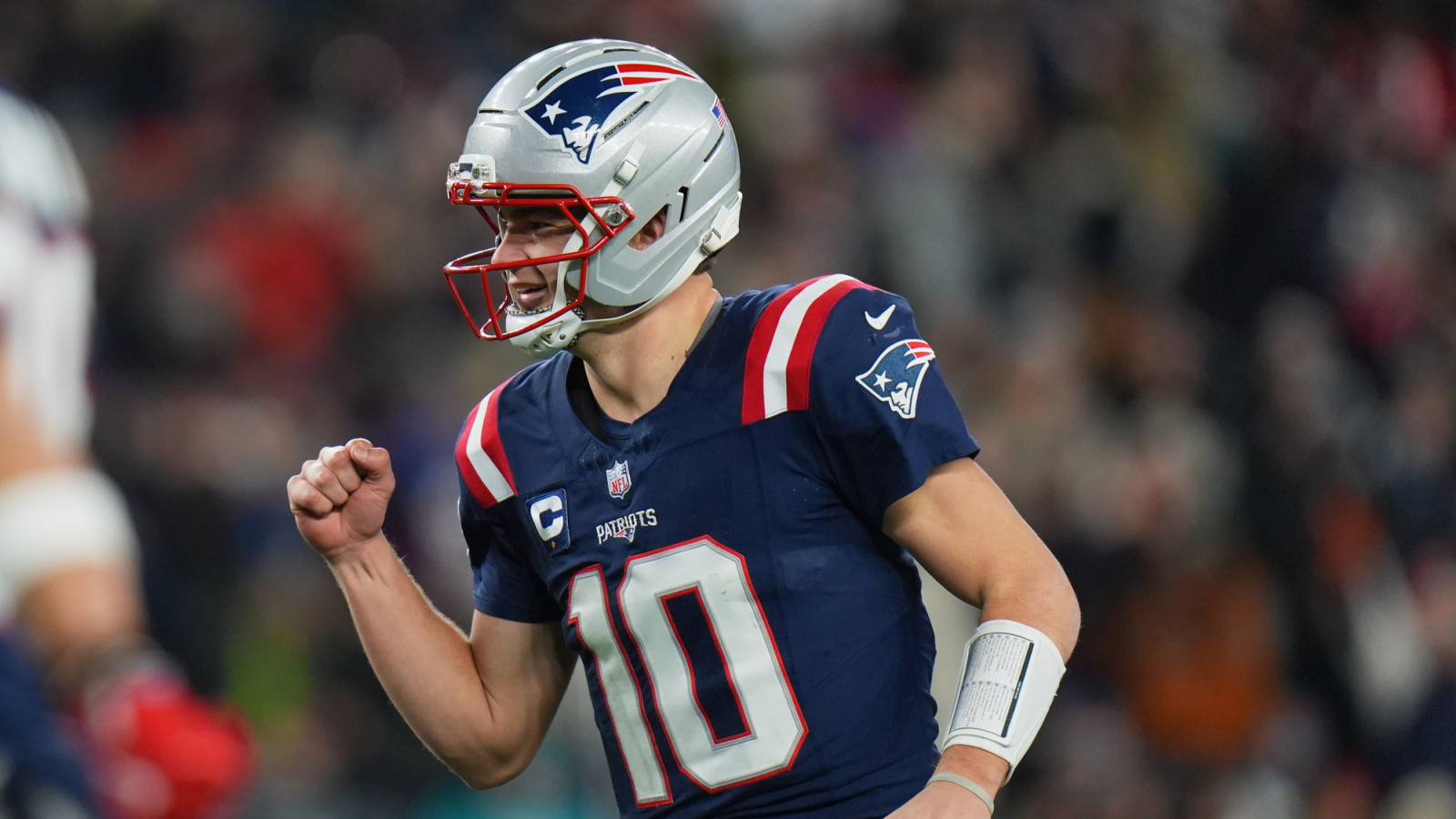 Los Angeles Chargers at New England Patriots DFS Showdown Wildcard 2026