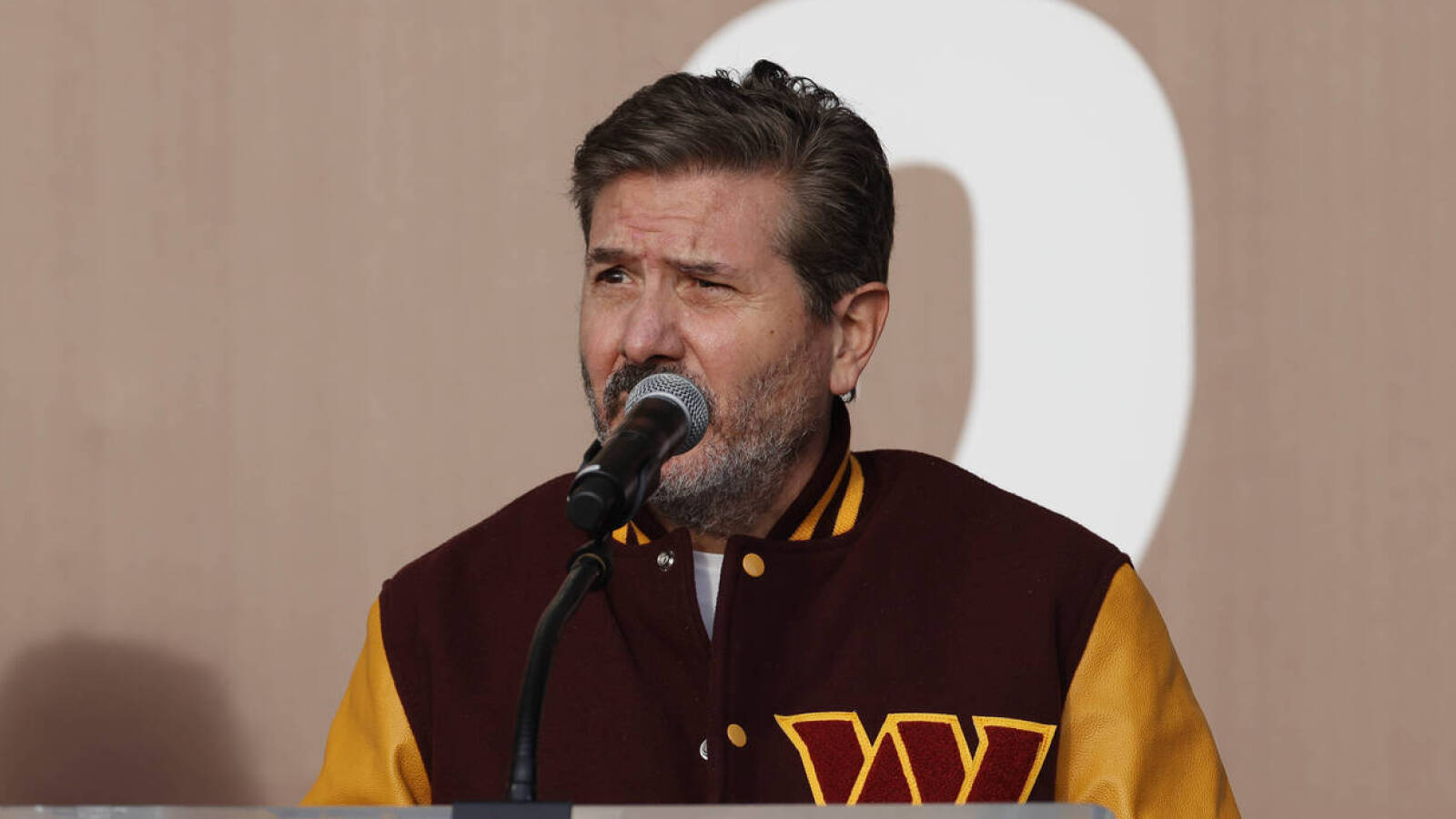 Resolution on sale of Washington Commanders not as likely to happen soon - Vimarsana News