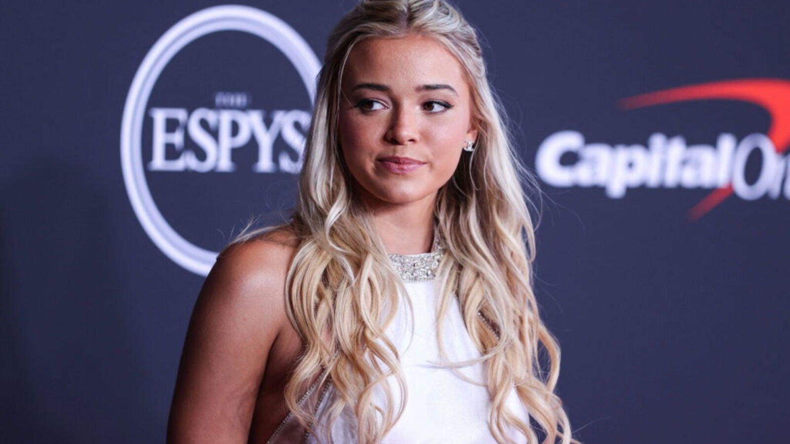 Olivia Dunne Breaks the With ‘Baywatch’ Look in Viral BTS Post
