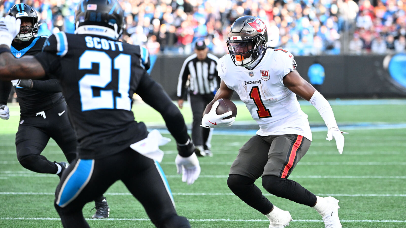 Intense Competition in Commanders' Backfield as Rookies Shine