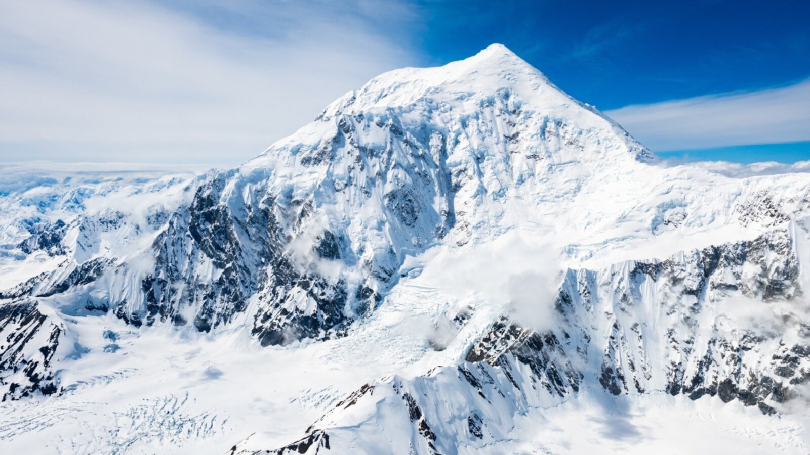 Avalanche Kills Skier on Mt. McKinley (Denali)