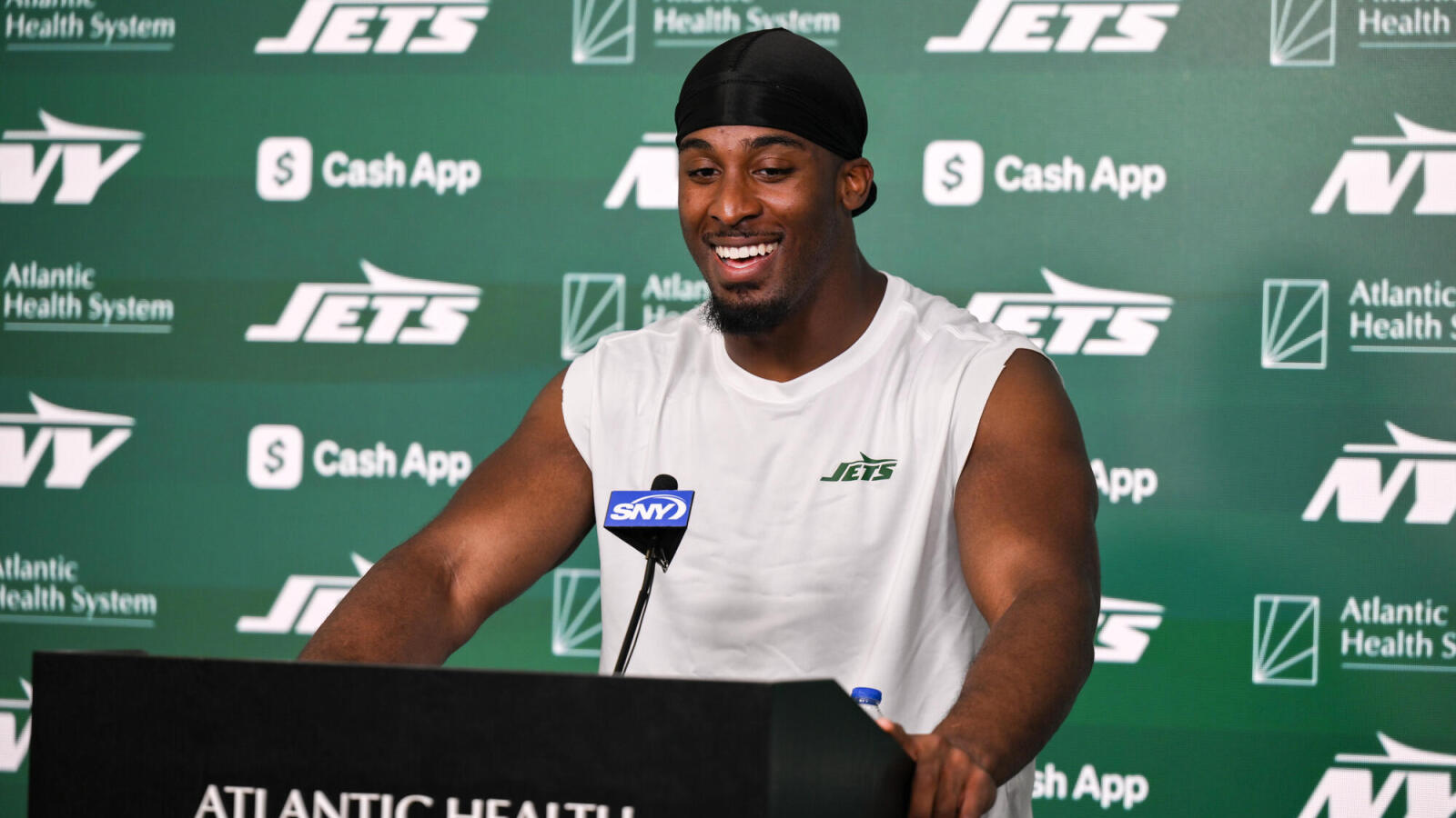 Jets Unlikely To Extend Breece Hall, Jermaine Johnson In 2025; Latest ...