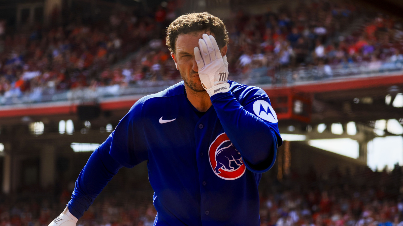 Cubs somber after Alex Bregman's scary injury