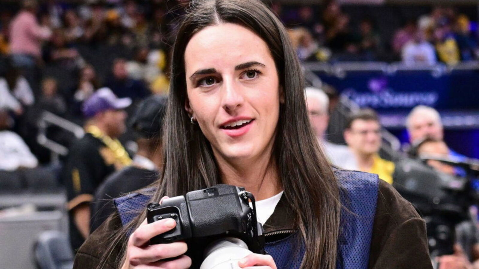 Caitlin Clark Challenges Fans as Indiana Fever Unveil New Facility