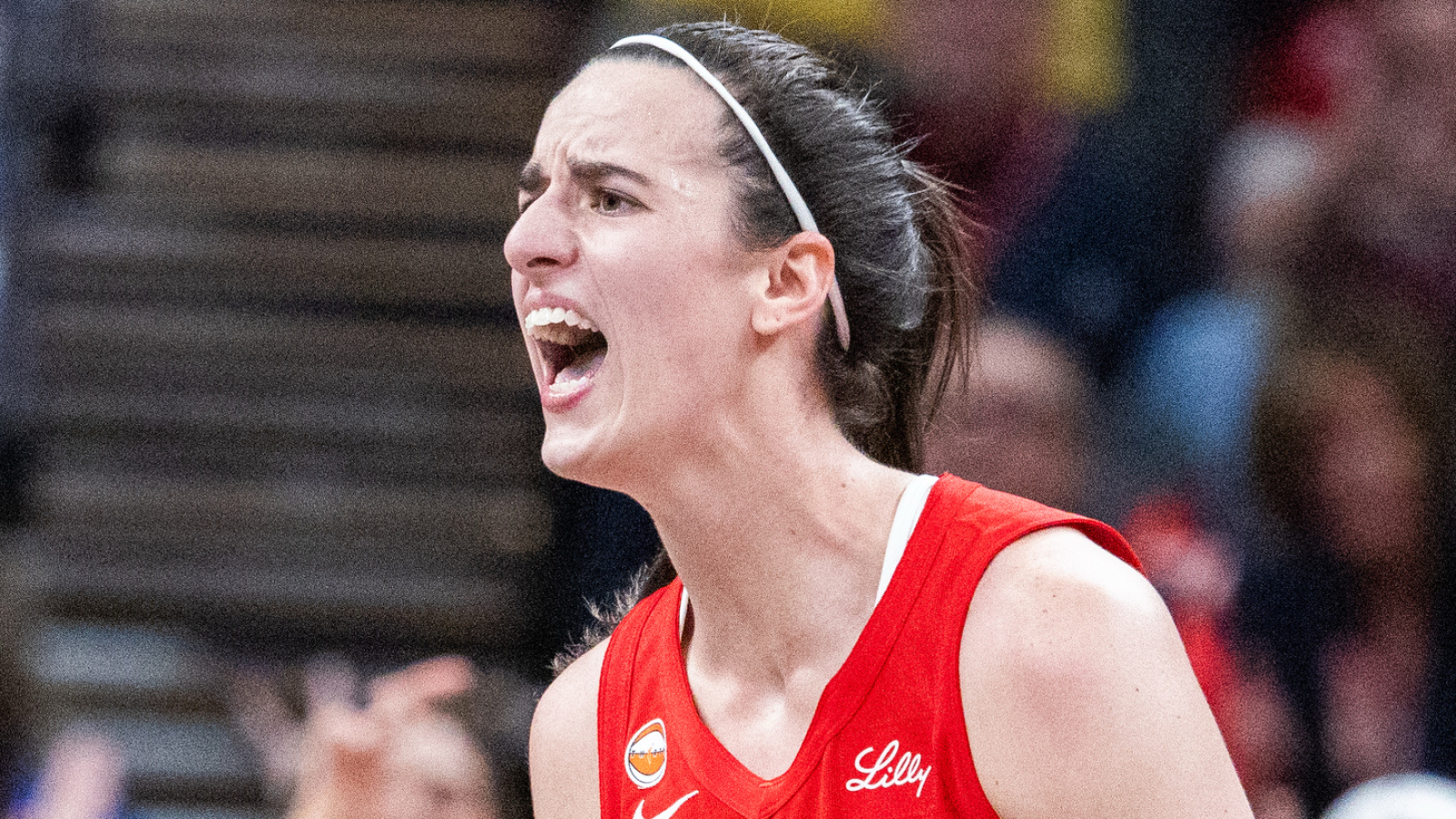 https://www.yardbarker.com/media/f/1/f1772f9f4066b3c349e47c3406f4037a9b6cab28/thumb_16x9/fever-coach-shares-major-caitlin-clark-injury.jpg?v=1