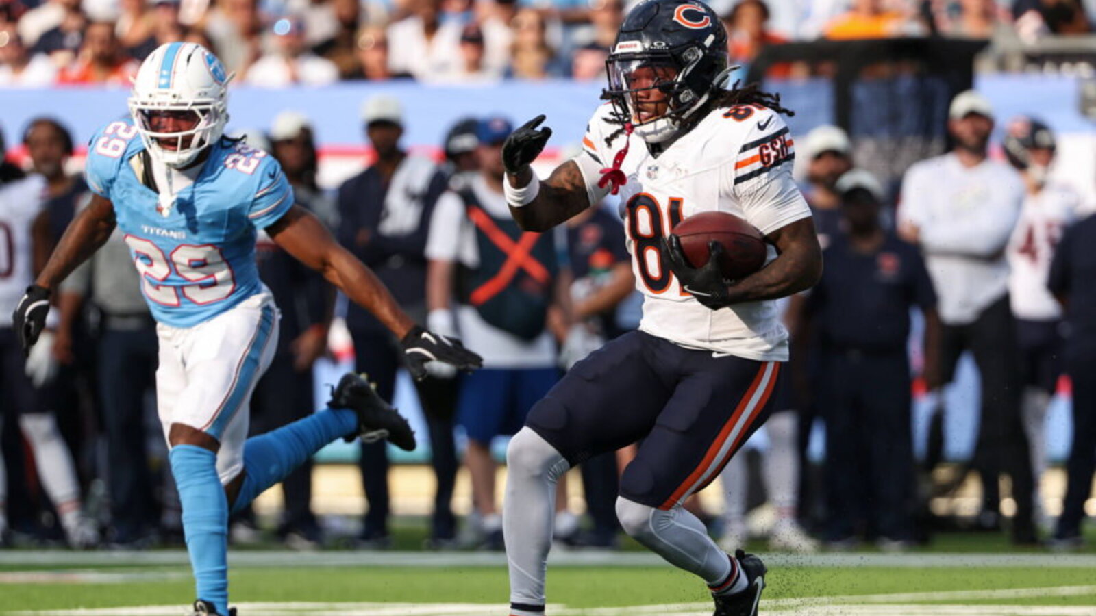 Bears Rookie WR Zavion Thomas Shines in Preseason Debut Against Titans