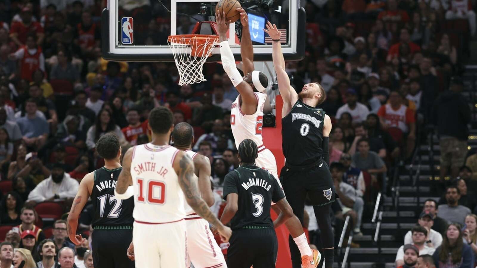 Donte DiVincenzo, Wolves end Rockets winning streak | Yardbarker