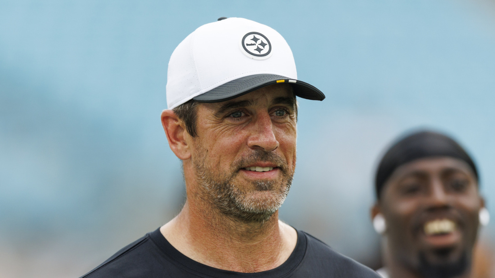 https://www.yardbarker.com/media/f/2/f21e2826b048552a13d6aa359d0d3a05de781206/thumb_16x9/steelers-already-aaron-rodgers-reconsidering.jpg?v=1