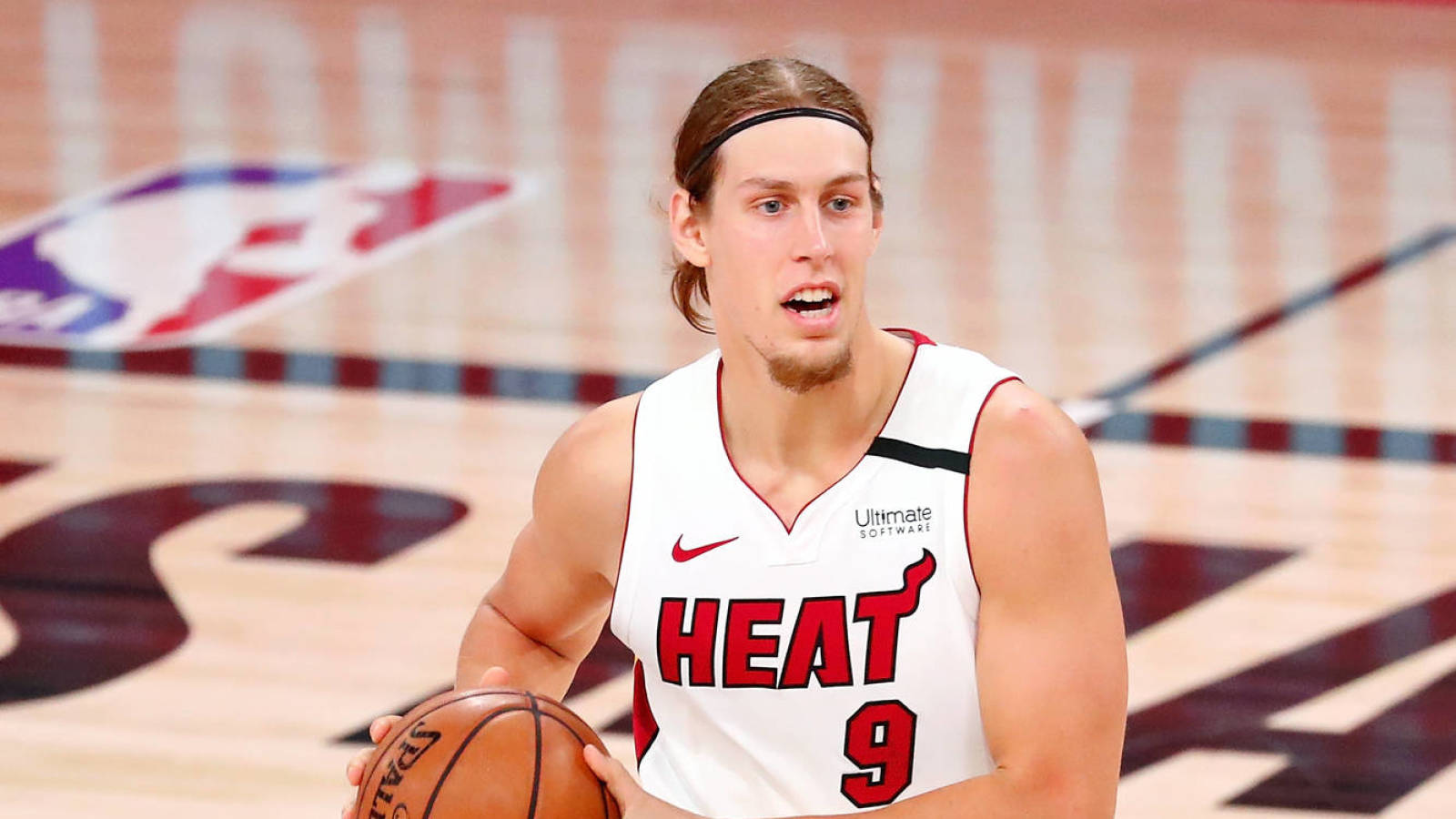 kelly-olynyk-exercising-2020-21-player-option-with-heat-yardbarker